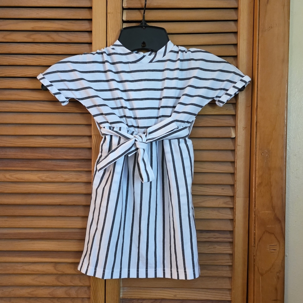NWT Bailey's Blossoms Girls Striped Dress Size 12-18M